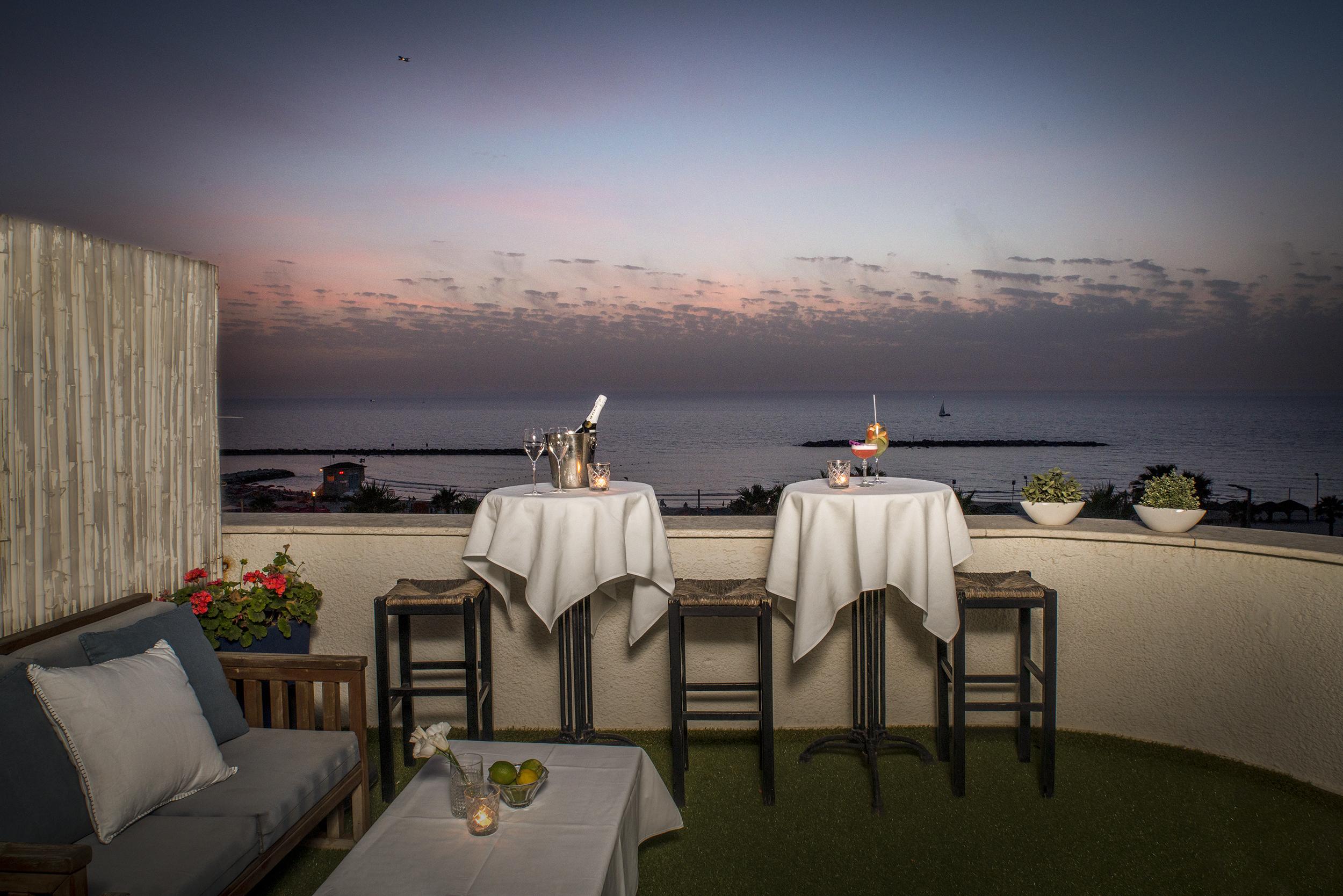 Dream Beach 98 Hotel And Spa Tel Aviv-Jaffa Exterior foto
